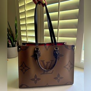 Louis Vuitton OnTheGo MM monogram